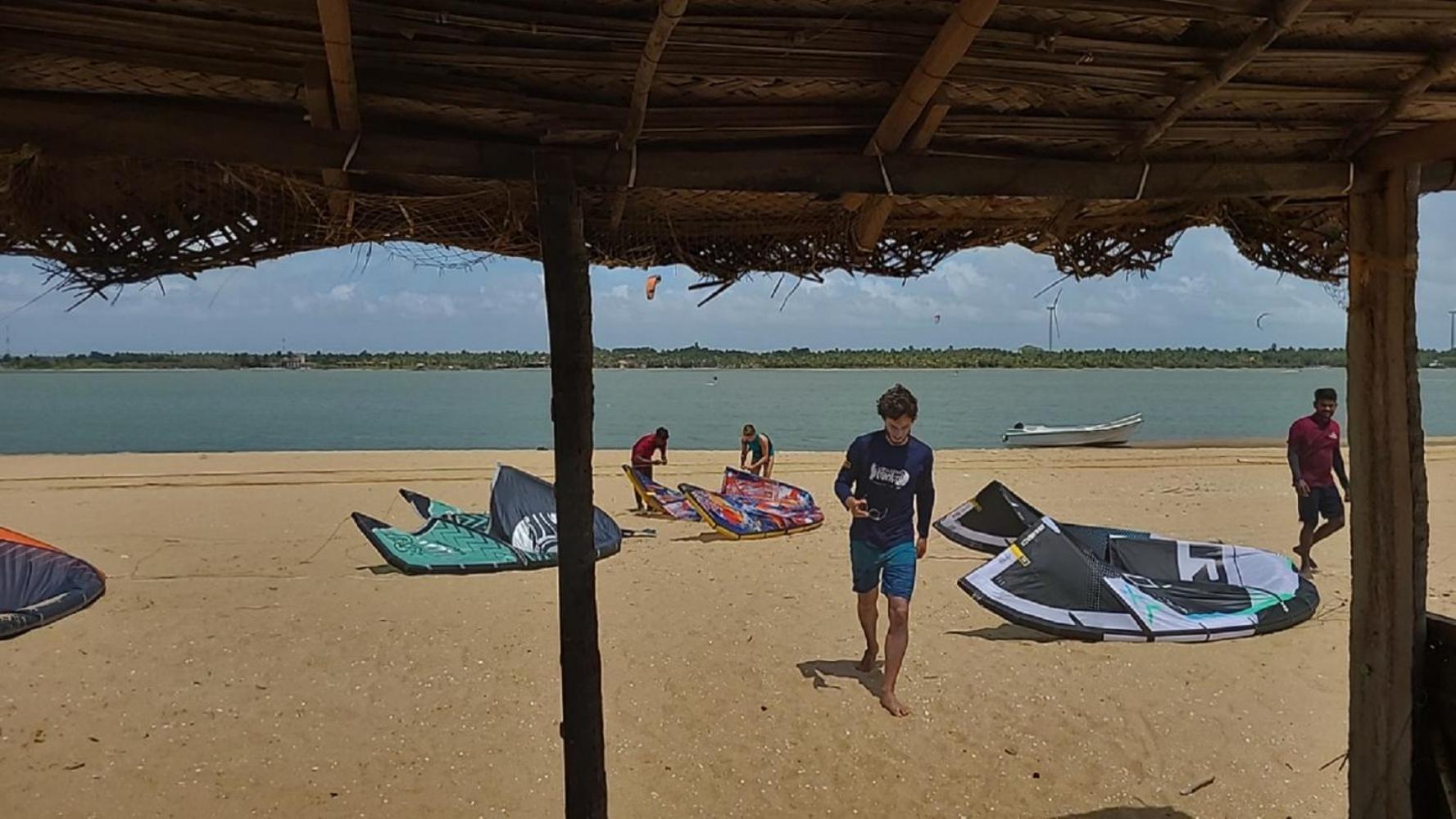 Villa Sethawadi Hotel And Kitesurf Centre Kalpitiya Exteriör bild