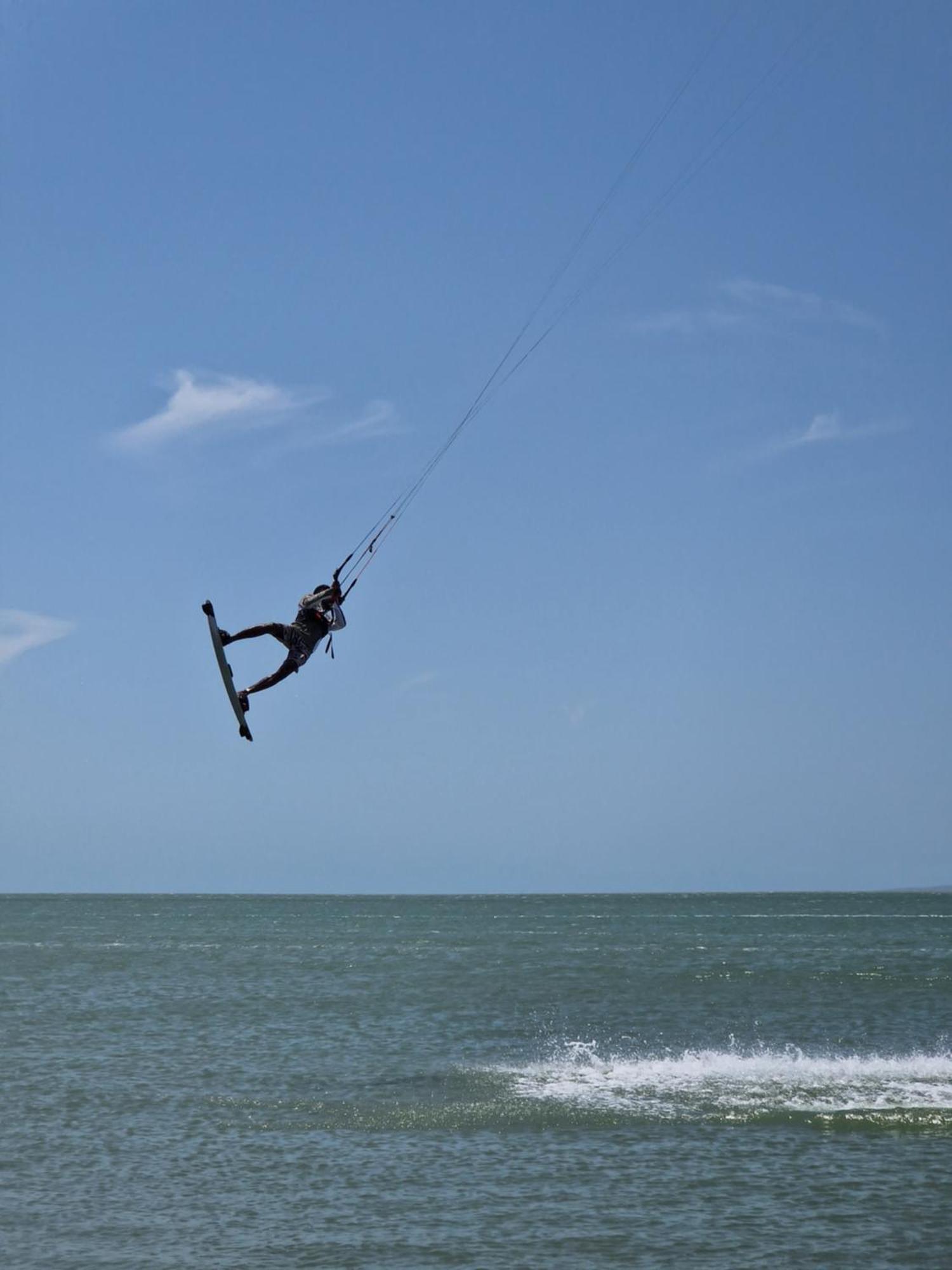 Villa Sethawadi Hotel And Kitesurf Centre Kalpitiya Exteriör bild