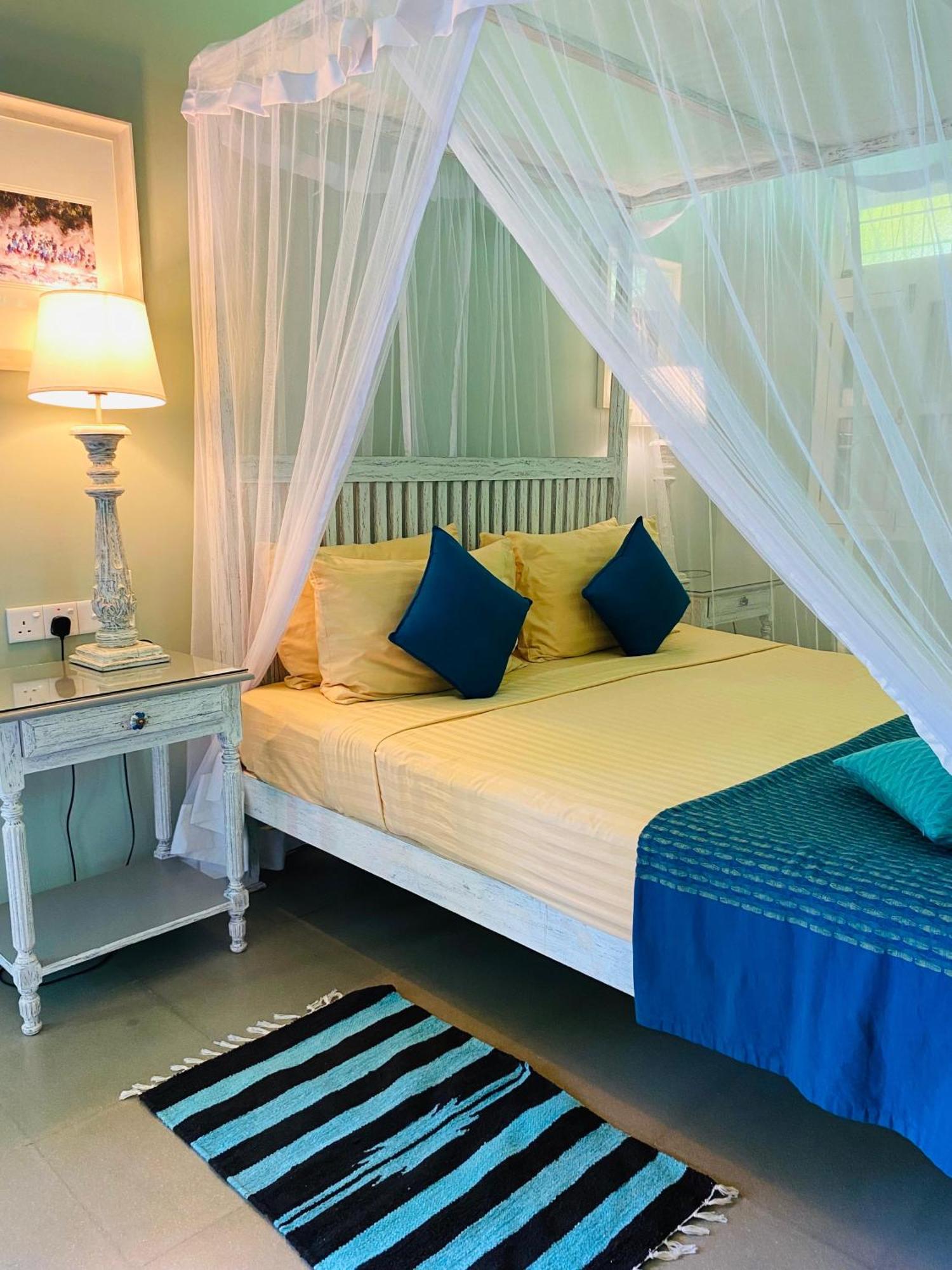 Villa Sethawadi Hotel And Kitesurf Centre Kalpitiya Exteriör bild
