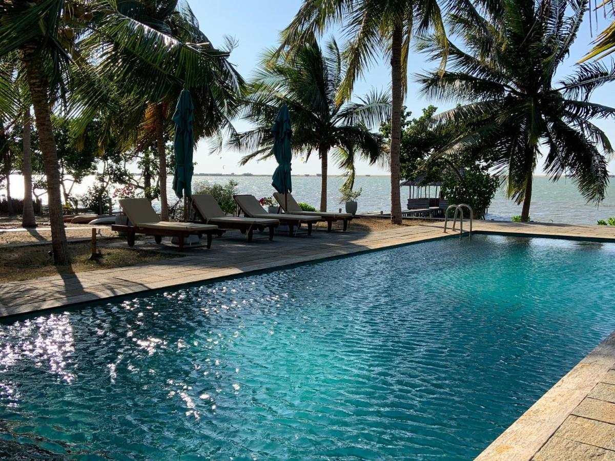 Villa Sethawadi Hotel And Kitesurf Centre Kalpitiya Exteriör bild